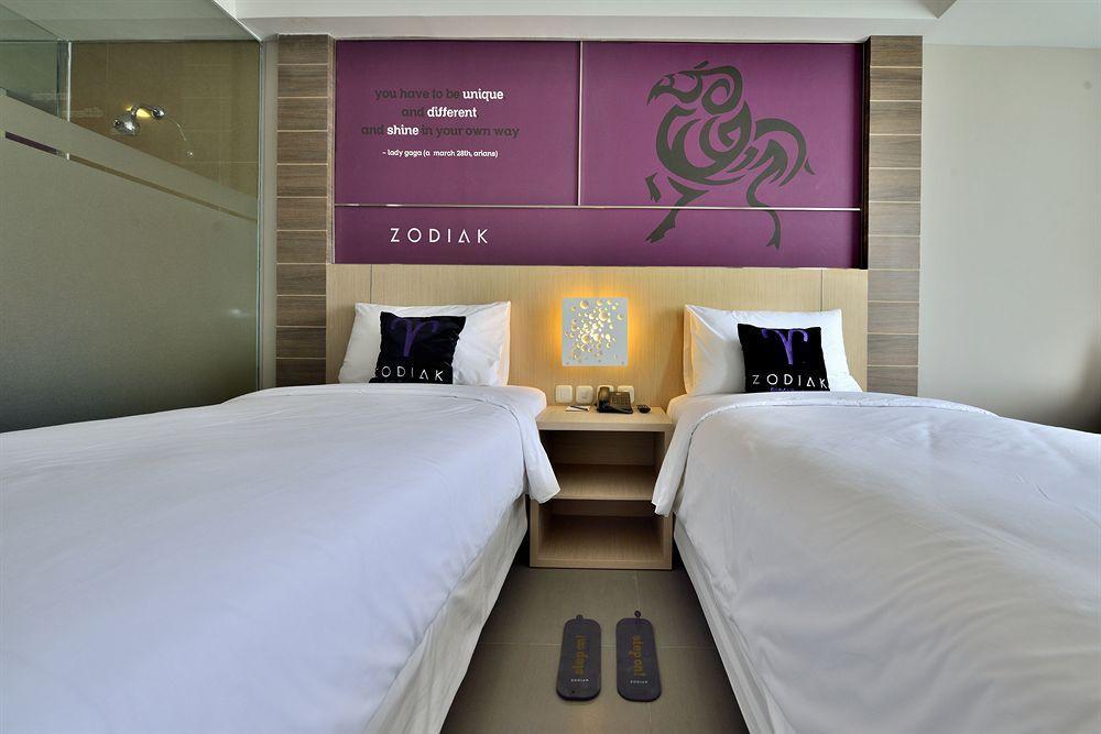 Kyriad Royal Seminyak Exterior foto